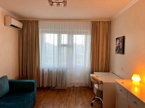 квартира за адресою Михайла Гришка вул., 8