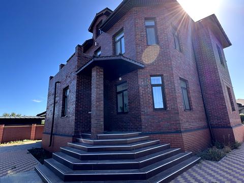 будинок за адресою Центральна вул.
