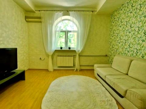 квартира по адресу Дмитрия Яворницкого просп. (Карла Маркса), 30