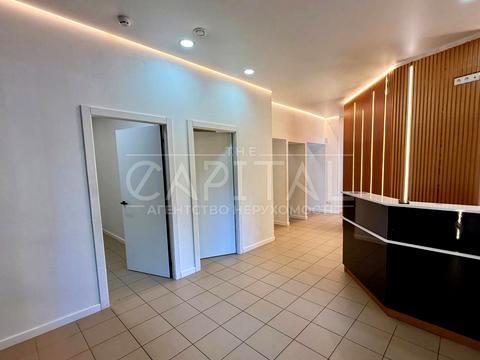 коммерческая по адресу Раисы Окипной ул., 4