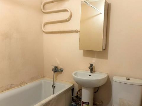 квартира за адресою Яценка вул., 8