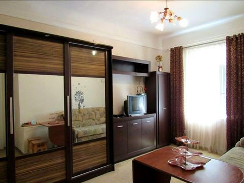 квартира за адресою Філософська вул., 18