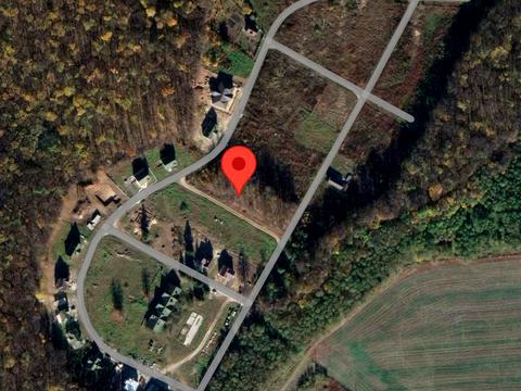 ділянка за адресою 