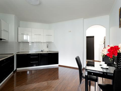 квартира за адресою Анни Ахматової вул., 30