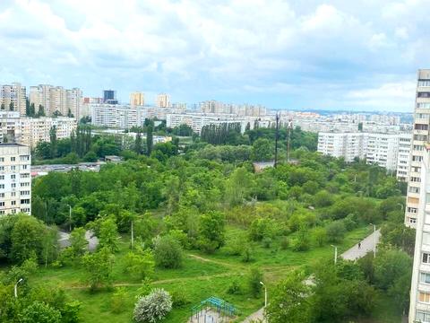 квартира за адресою Наталії Ужвій вул., 112