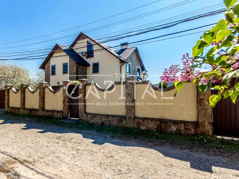 будинок за адресою вул. Ентузіастів