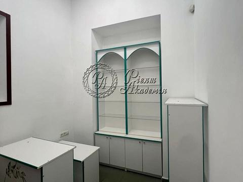 комерційна за адресою Старокиївська вул., 93