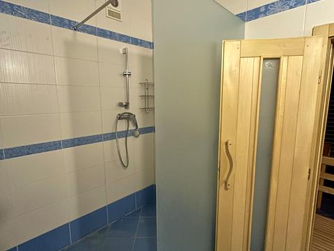 будинок за адресою Стежки вул.