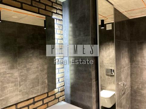 комерційна за адресою Антоновича вул. (Горького), 131