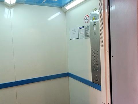 квартира по адресу Гонгадзе Георгия просп. (Советской Украины), 3-А