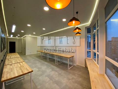 комерційна за адресою Кловський узвіз (Кловський), 7