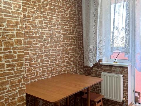 квартира за адресою Торгова вул., 11