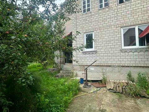 будинок за адресою Бориспільська