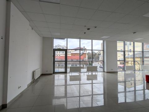 комерційна за адресою Проскурівського підпілля вул., 61