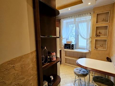 квартира за адресою Академіка Євгена Лазаренка вул., 9