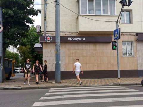 коммерческая по адресу Покровська, 11