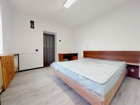 будинок за адресою Парникова вул., 16