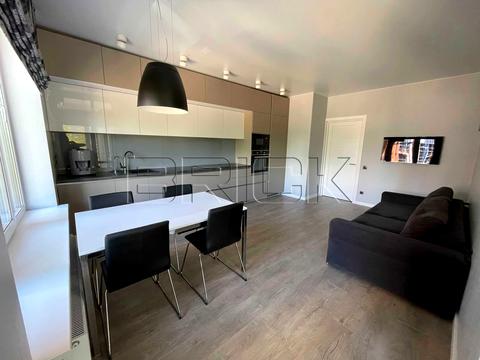 квартира за адресою Дніпровська набережна вул., 16-Г