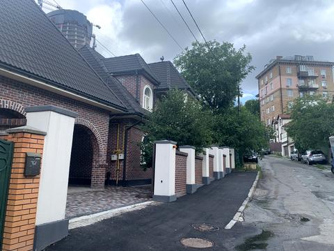 будинок за адресою Павла Загребельного вул. (Миколи Раєвського), 11а