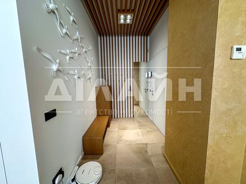 квартира за адресою Розваги вул., 27