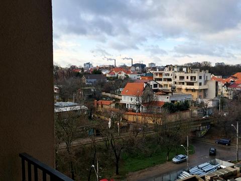 квартира за адресою Дача Ковалевського вул., 5