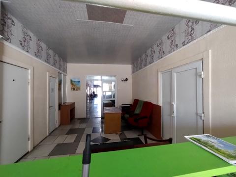 комерційна за адресою Робоча, 9
