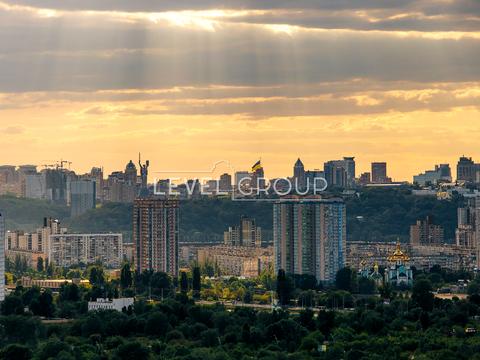 квартира за адресою Ревуцького вул., 9