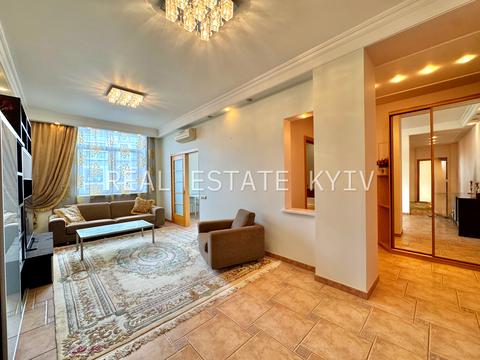 квартира за адресою Хрещатик вул. (Kreschatic), 25