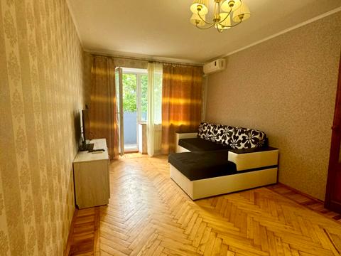квартира за адресою Військова вул., 33