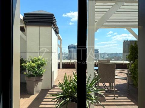 коммерческая по адресу Антоновича ул. (Горького), 74-78