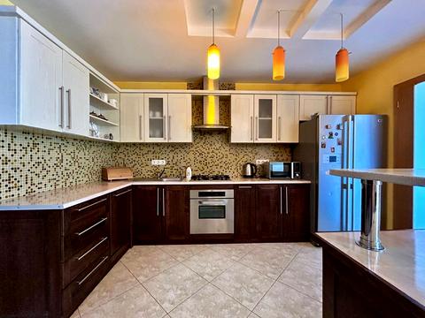 квартира за адресою Галицька вул., 12в