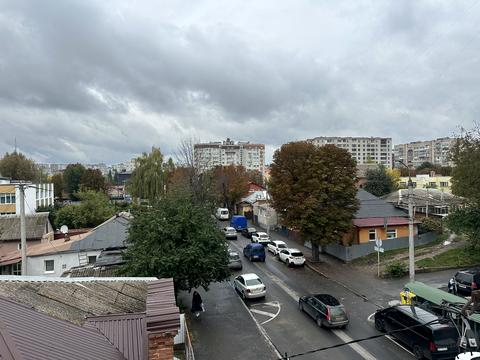 комерційна за адресою Грушевського вул., 32-А