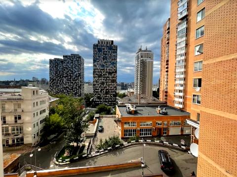 квартира по адресу Василия Тютюнника ул. (Анрі Барбюса), 5-В