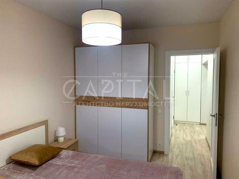 квартира за адресою Київ, Михайла Омеляновича-Павленка вул. (Суворова), 13