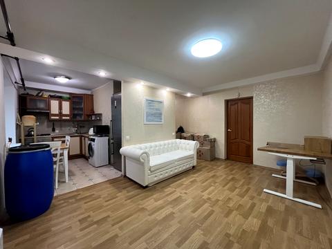 квартира за адресою Романа Ратушного вул. (Волгоградська), 11