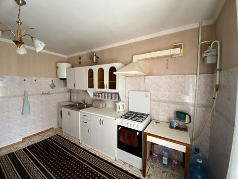 квартира за адресою Галини Петрової вул., 5