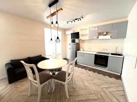 квартира за адресою Луговська вул., 244