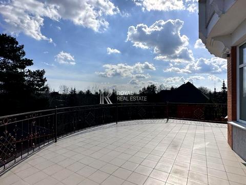 будинок за адресою Анатолія Солов'яненка вул.