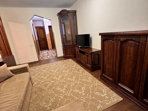 квартира по адресу Славы Стецко ул., 3а