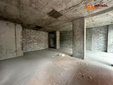 комерційна за адресою Василіянок вул., 43