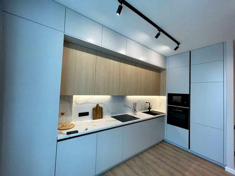 квартира по адресу Луговская ул., 248