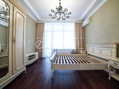 квартира за адресою Андрія Верхогляда вул. (Михайла Драгомирова), 20-А