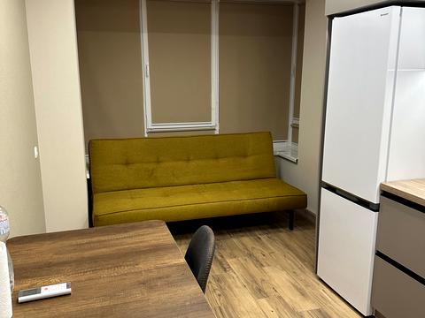 квартира за адресою Івана Білика вул. (Яблунева), 4