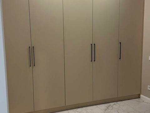 квартира по адресу Краснова ул., 60