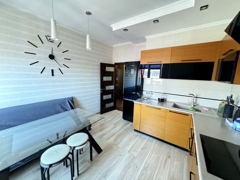 квартира за адресою Перлинна вул., 3
