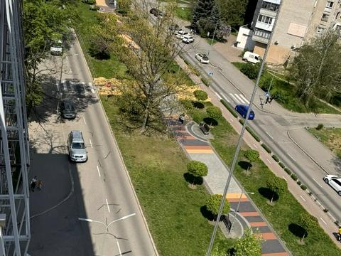квартира за адресою Космонавтів просп., 76