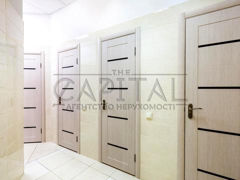 коммерческая по адресу Евгения Коновальца ул. (Щорса), 36Д