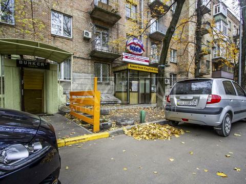 коммерческая по адресу Приймаченко Марии бульв. (Лихачева), 27