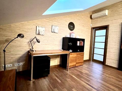 будинок за адресою с. Хотянівка, Центральна вул., 5