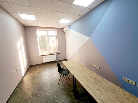 комерційна за адресою Садова вул., 1-В к1